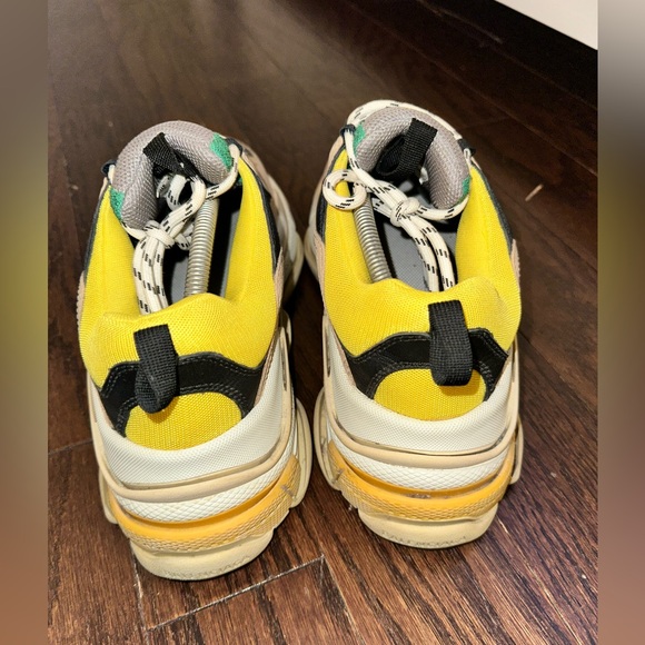 Balenciaga Triple S Sneaker Beige Green Yellow Size 9 US - Picture 5 of 7